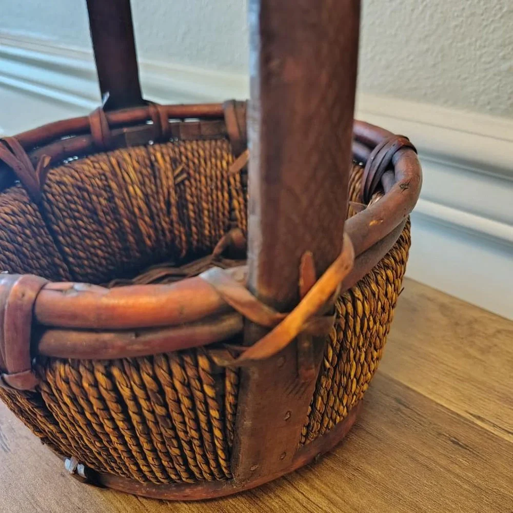 Vtg Chinese Woven Willow Bentwood Rice Gathering Basket Small Home Decor Basket